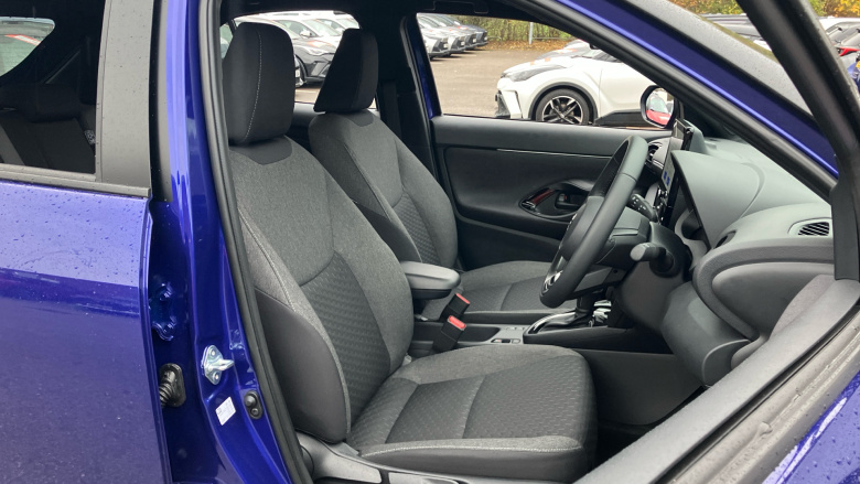 Toyota Yaris Cross 1.5 Hybrid Design 5dr CVT Hybrid Estate